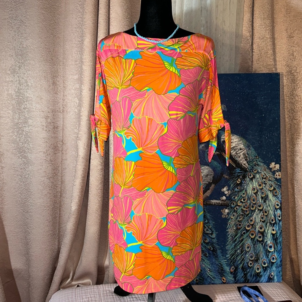 Trina Turk Size S Cutout Sleeve Dress